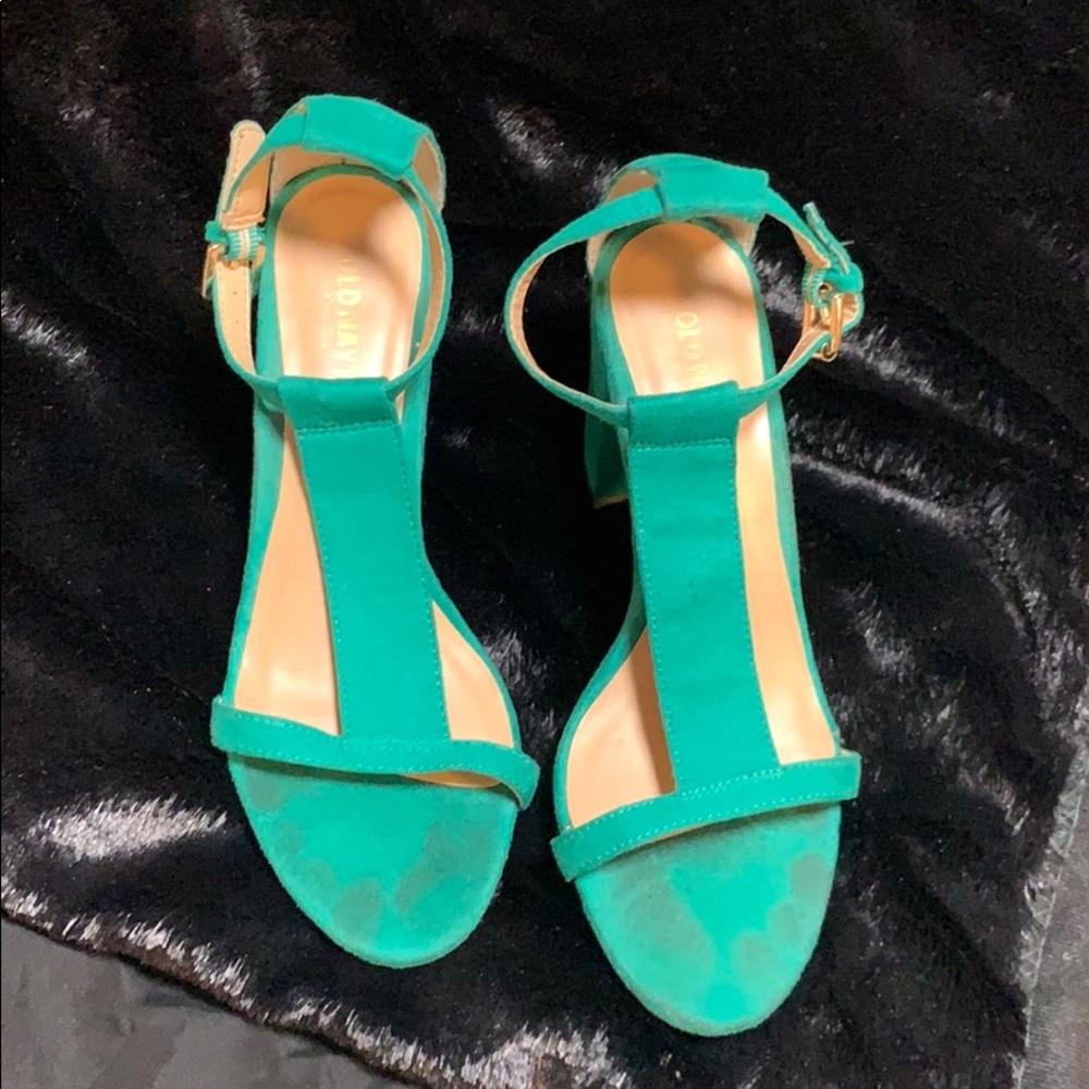 Heeled sandal